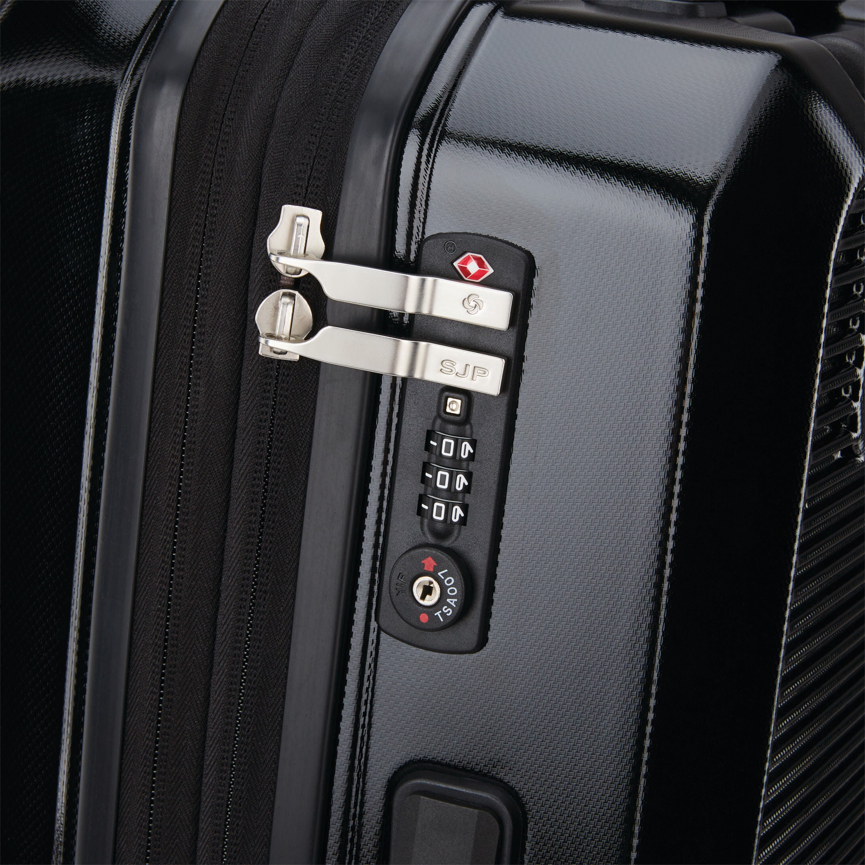 Samsonite carry on on sale tsa lock