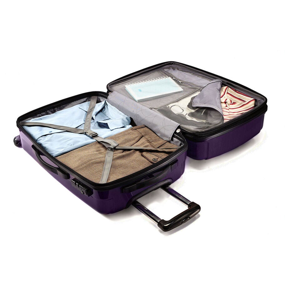 Samsonite Winfield 2 Fashion Medium Spinner in the color . image number 1