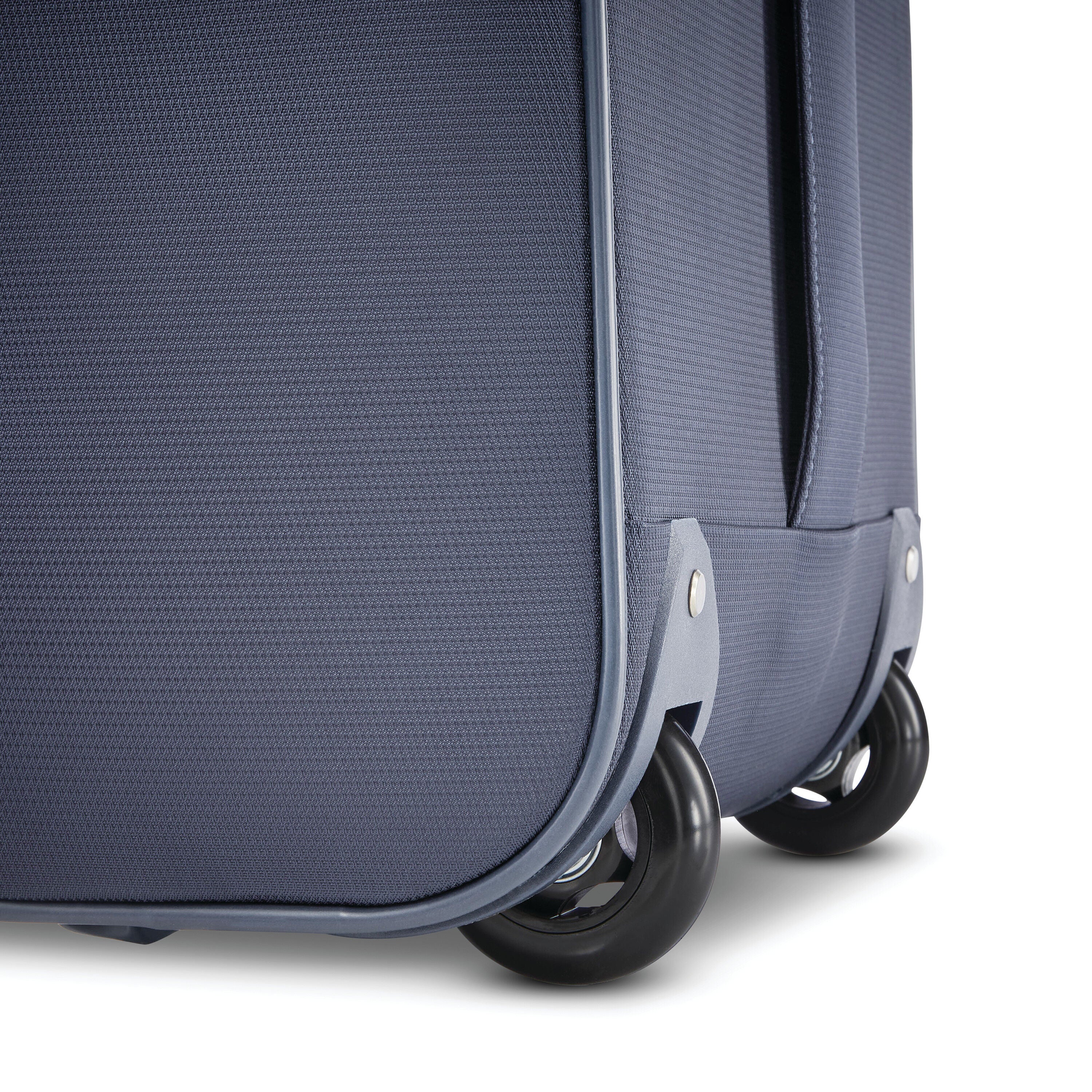 Samsonite hot sale fuze spinner