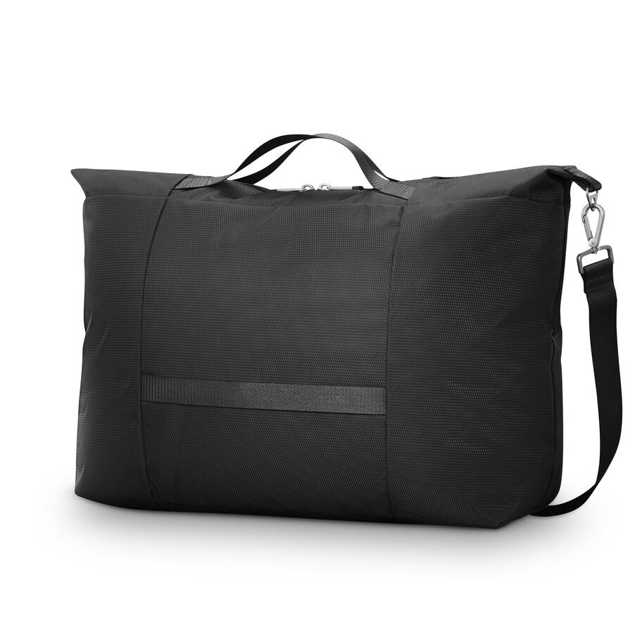 Samsonite UpLift Softside Foldable Weekender Duffle (18 in.) in the color Black. image number 2
