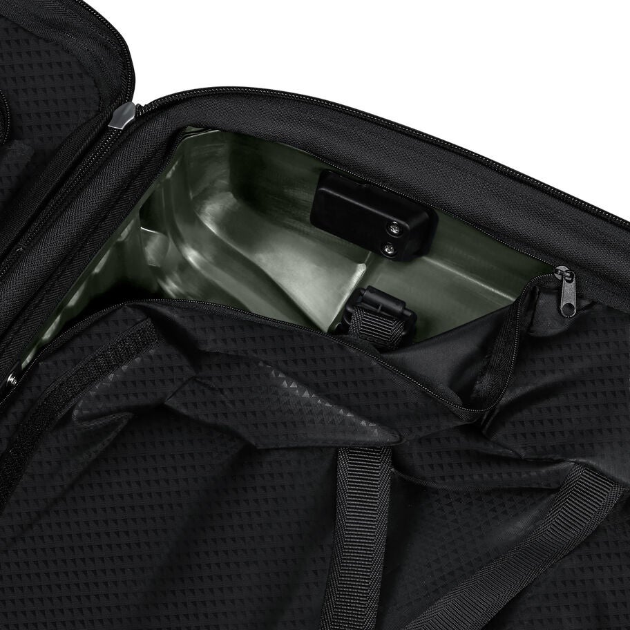 Samsonite Upscape Spinner Carry-On&trade; in the color Climbing Ivy. image number 6
