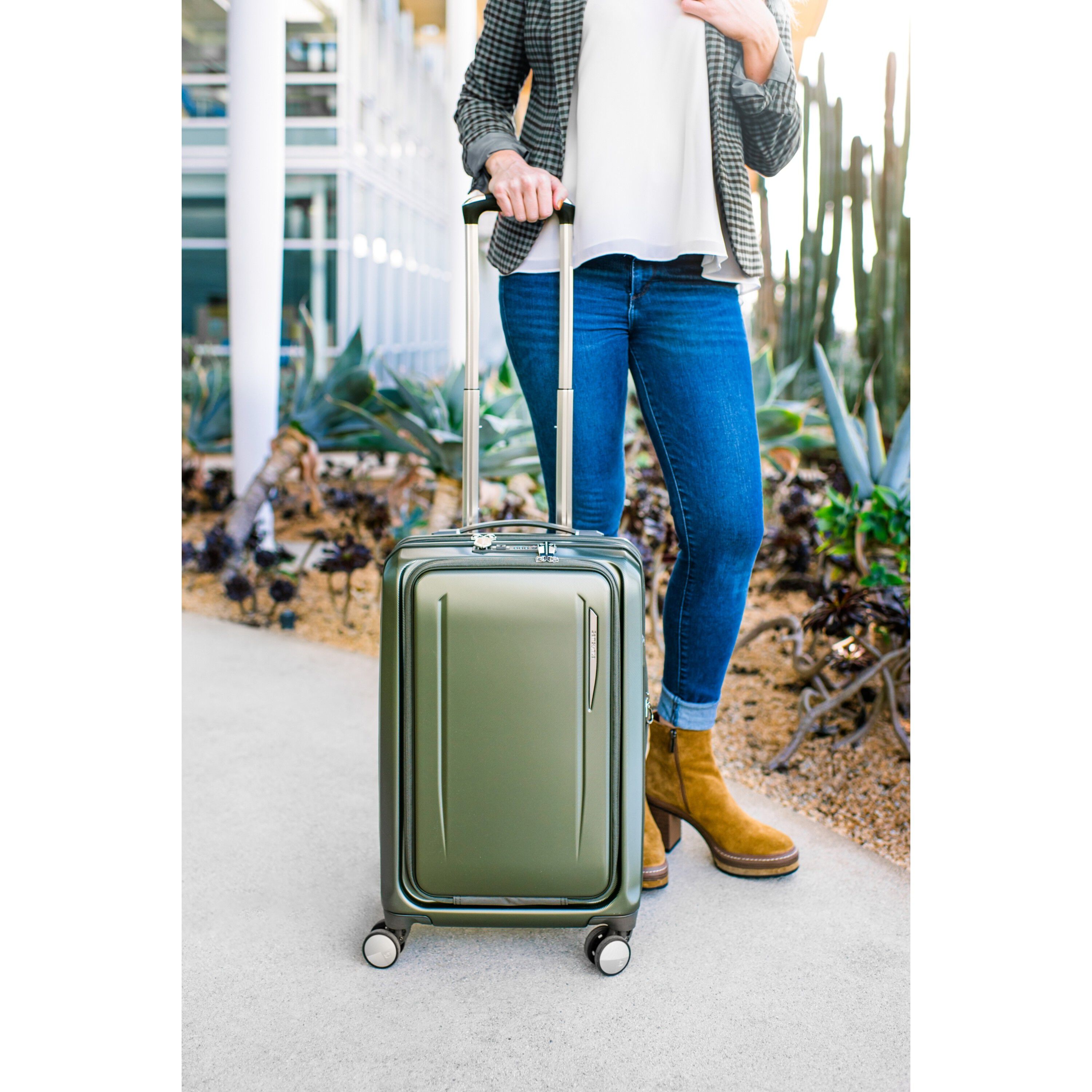 Samsonite international carry on shop