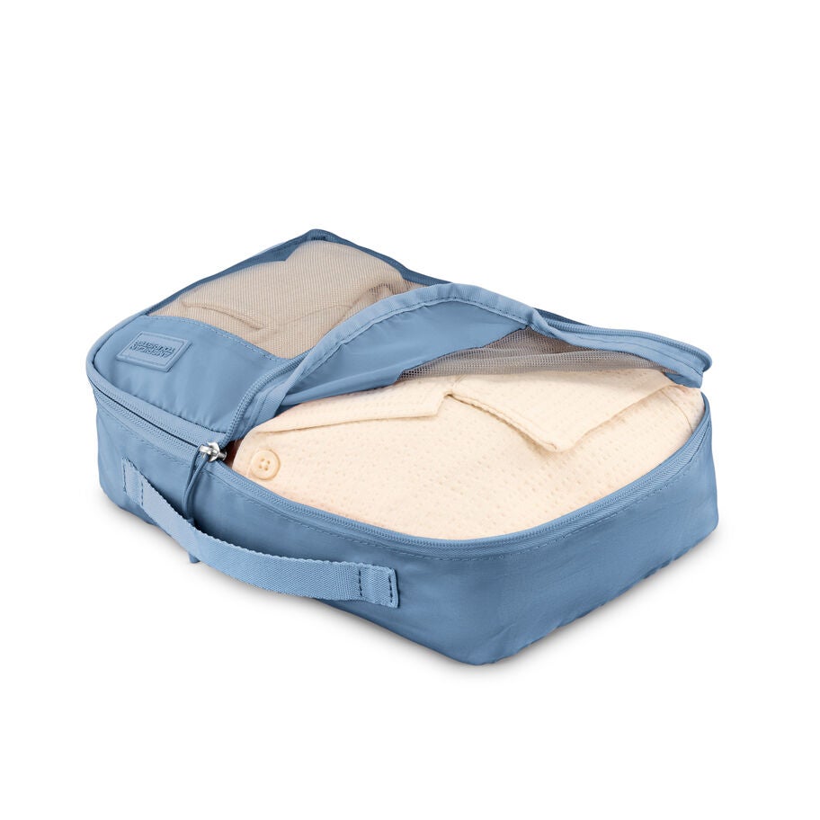 American Tourister Stratum 3.0 3 Piece Packing Cubes in the color Elemental Blue. image number 8