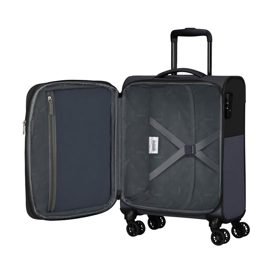 American Tourister Daring Dash valise de cabine &agrave; roues in the color Noir/Gris. image number 1