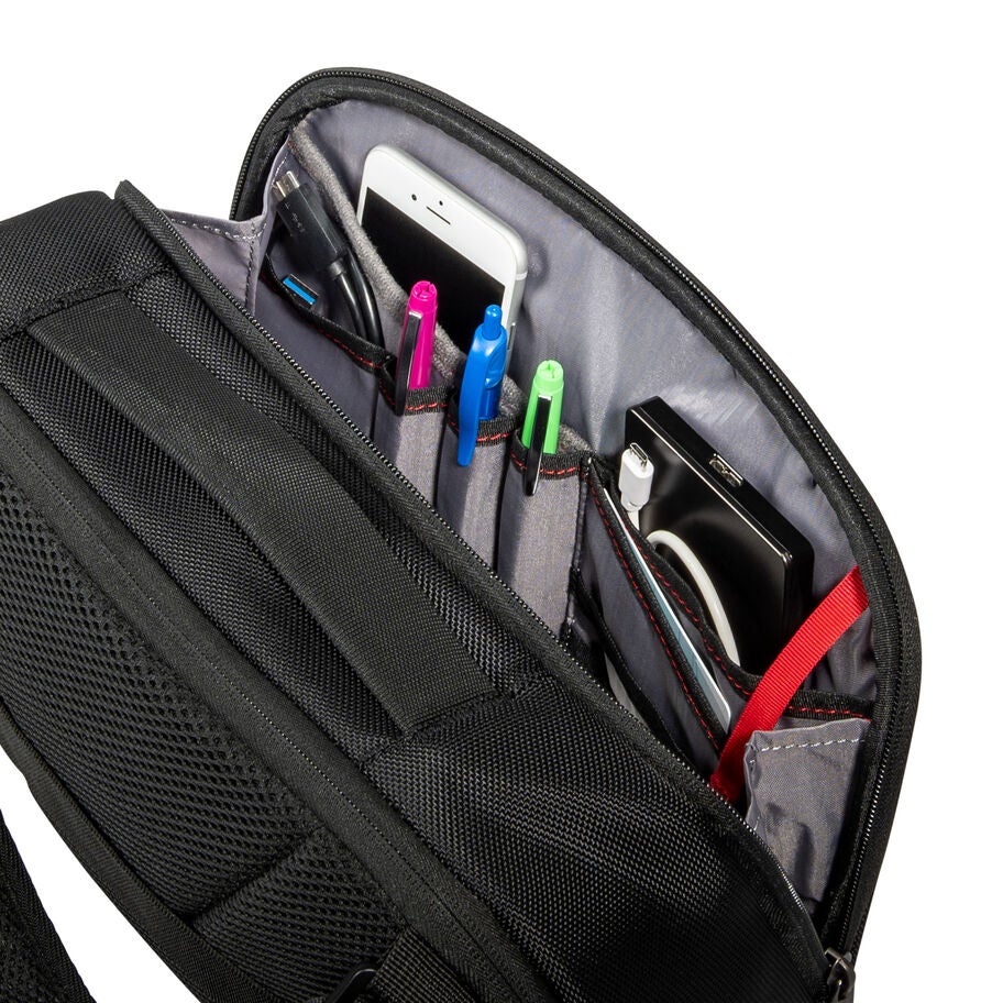 Samsonite Xenon 4.0 Commuter Sling Bag in the color Black. image number 2