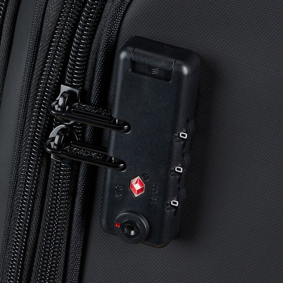 American Tourister Daring Dash Spinner Medium in the color Black/Grey. image number 6