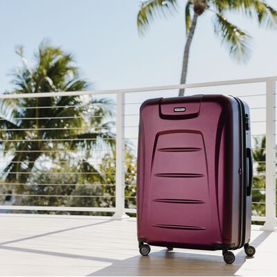 Samsonite Tribute Pro Spinner Large in the color .