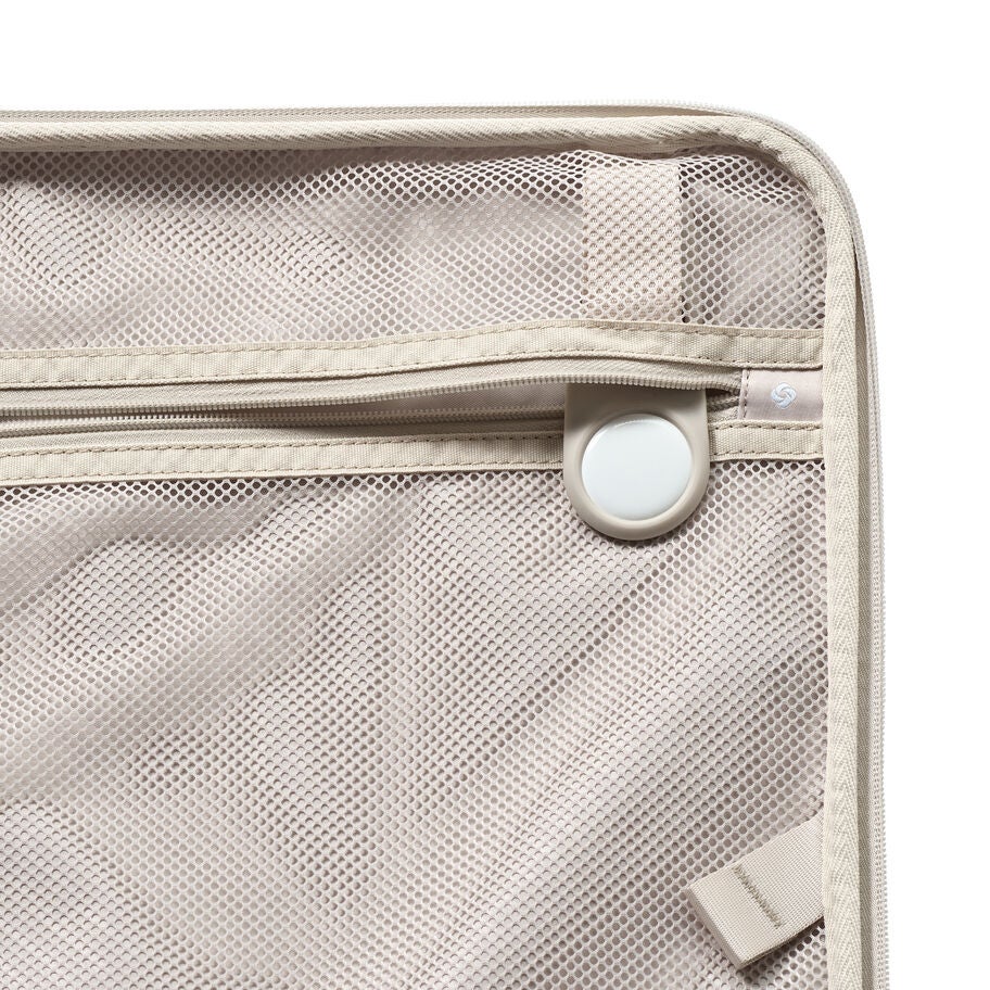 Samsonite Paralux Hardside Spinner Large in the color Stone Grey. image number 4