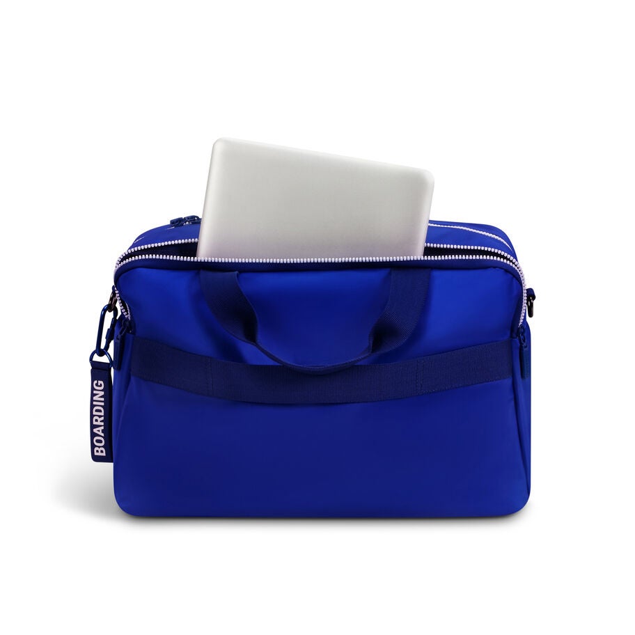 Lipault City Plume 24H Bag 2.0 - Layover in Mykonos in the color Magnetic Blue. image number 3