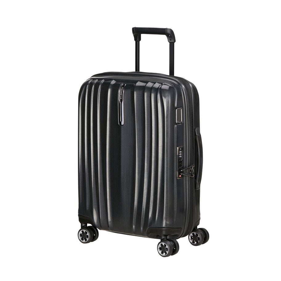 Samsonite Nexis Spinner Carry-On&trade; in the color Onyx Black. image number 0