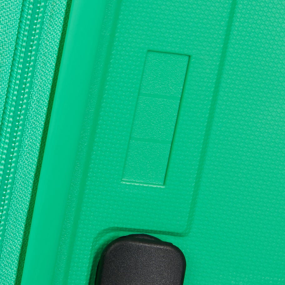 American Tourister Rejoy valise moyen &agrave; roues in the color Vert Jade. image number 6
