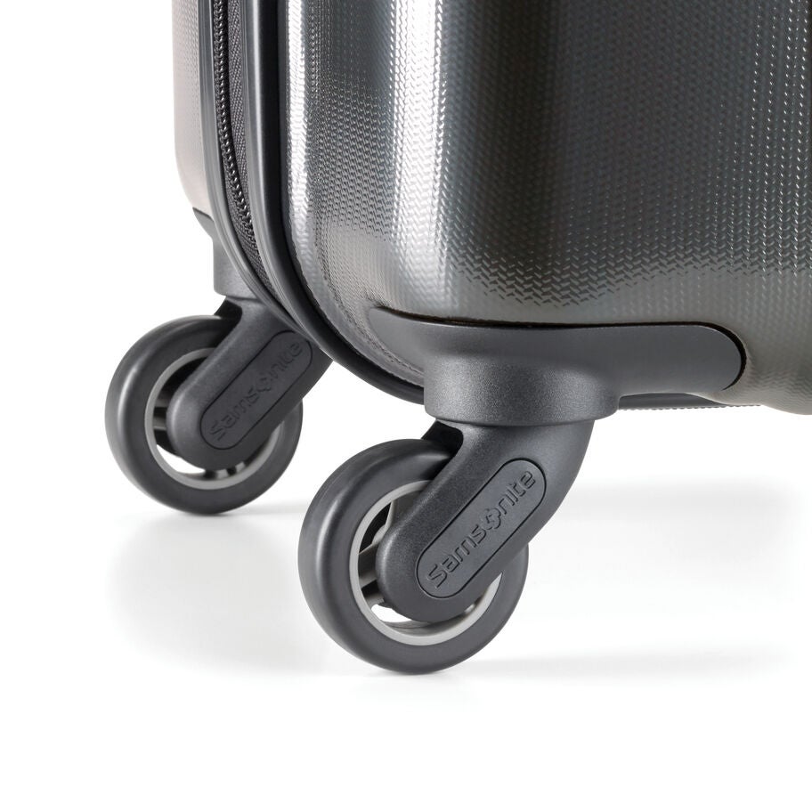 Samsonite Winfield NXT Spinner Carry-On&trade; in the color . image number 23
