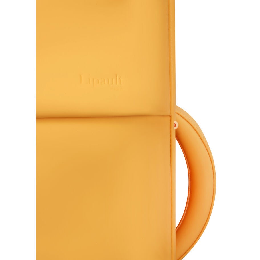 Lipault LOST IN BERLIN Cabin Spinner 2.0 in the color Mango Burst. image number 7