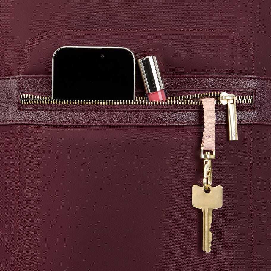 Samsonite Mobile Solution 2 Sac &agrave; Dos Essential in the color Merlot. image number 3