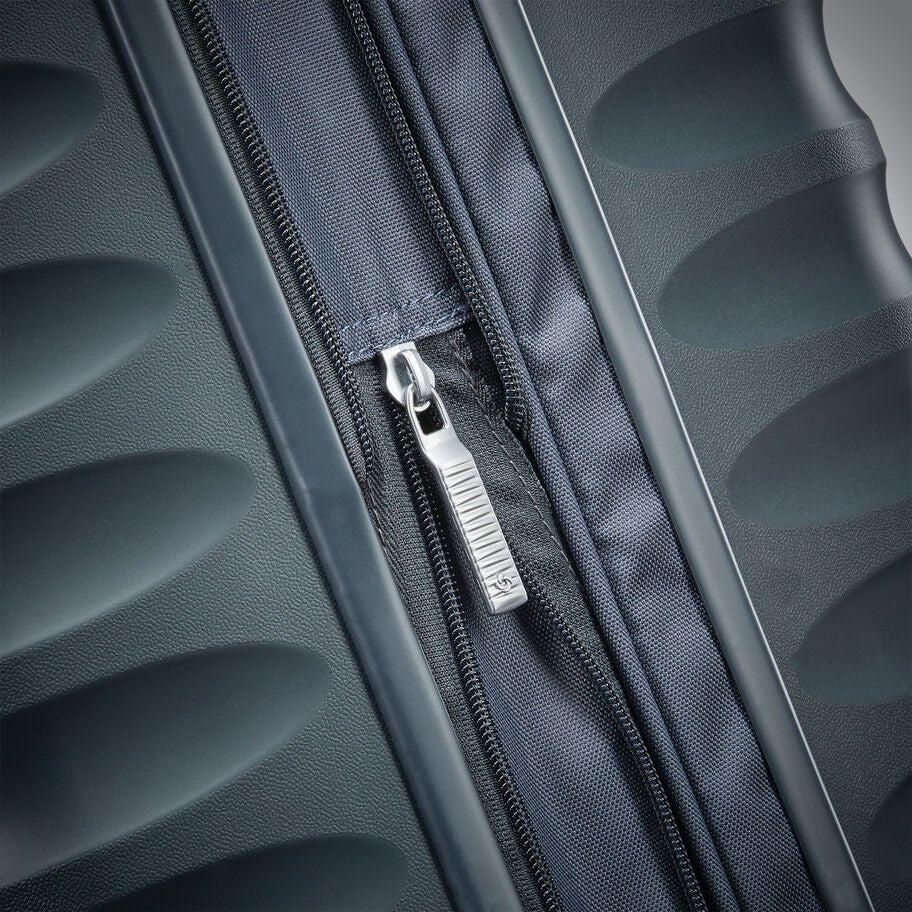 Samsonite Voltage DLX valise moyen &agrave; roues in the color Graphite Noir. image number 3