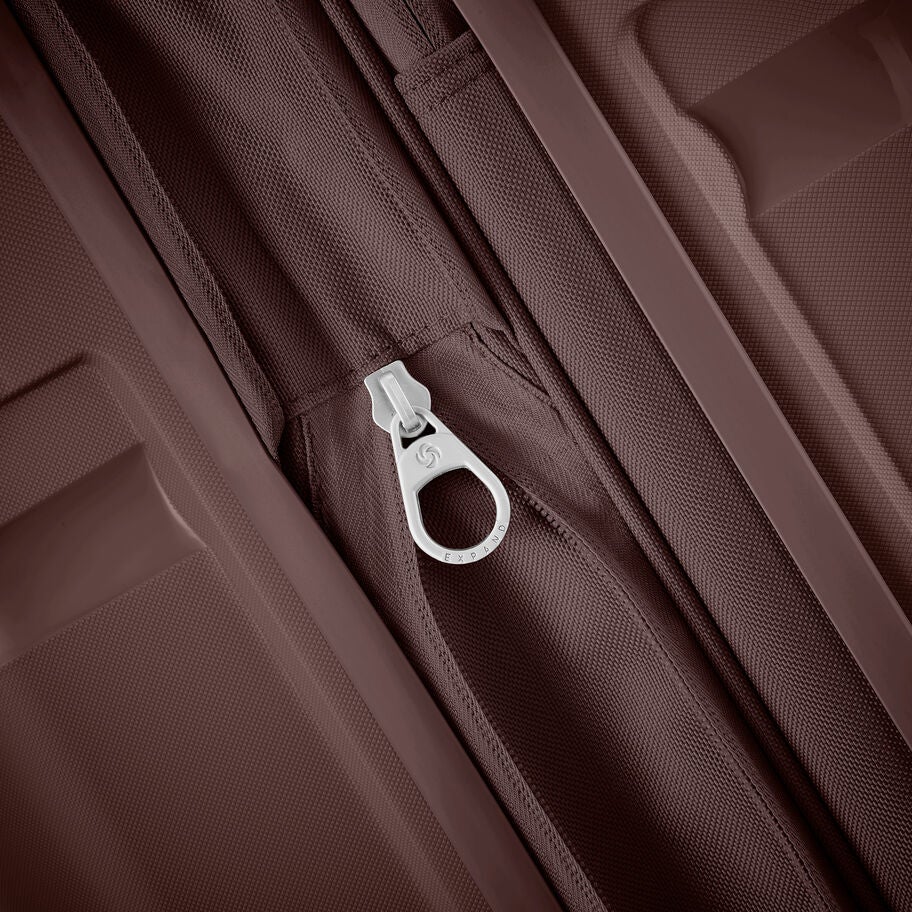 Samsonite Outline Pro Spinner Large in the color Chocolate Mauve. image number 5