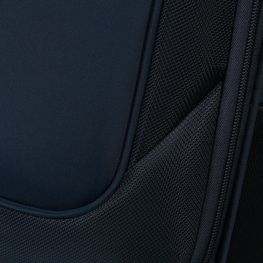 Samsonite Re-Lite Spinner Medium in the color Midnight Blue. image number 9