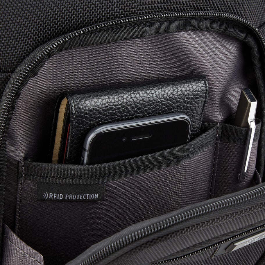 Samsonite Classic NXT Tablette Verticale Avec RFID in the color Noir. image number 5
