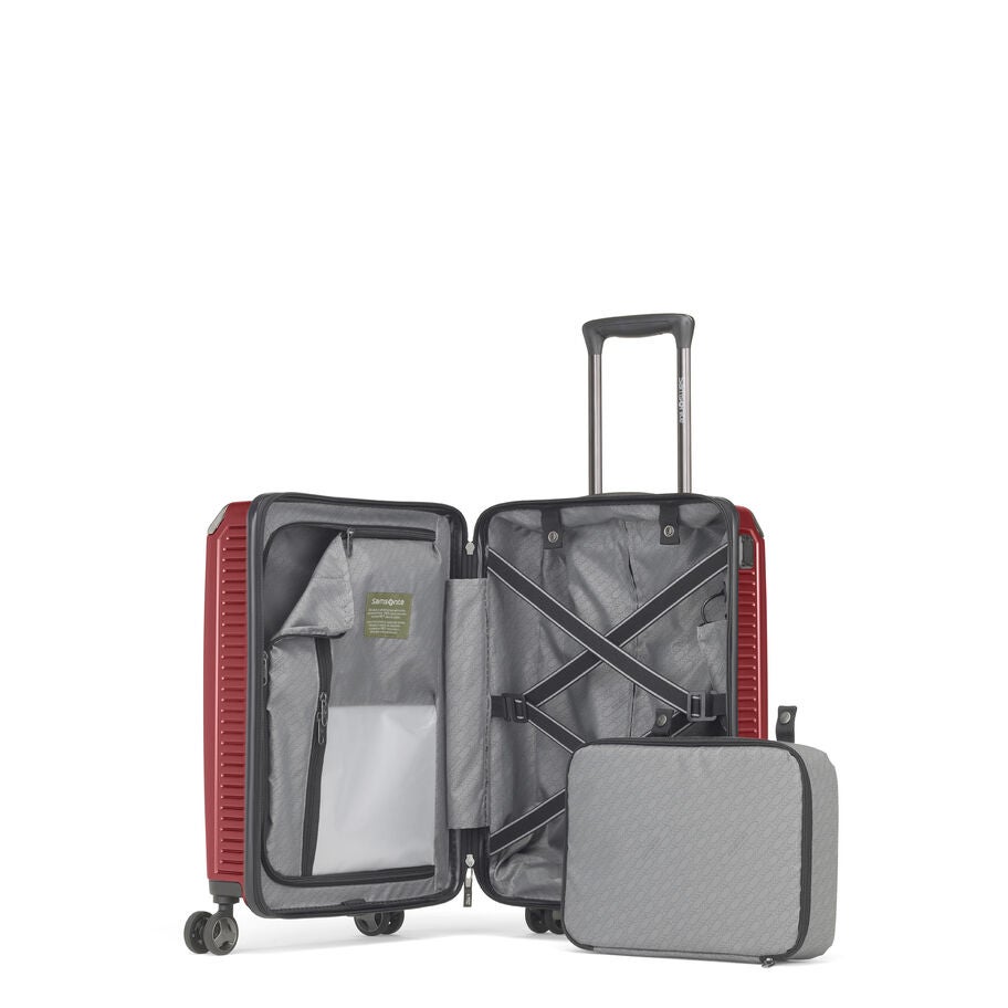 Samsonite ICON Spinner Carry-On&trade; in the color Red. image number 1