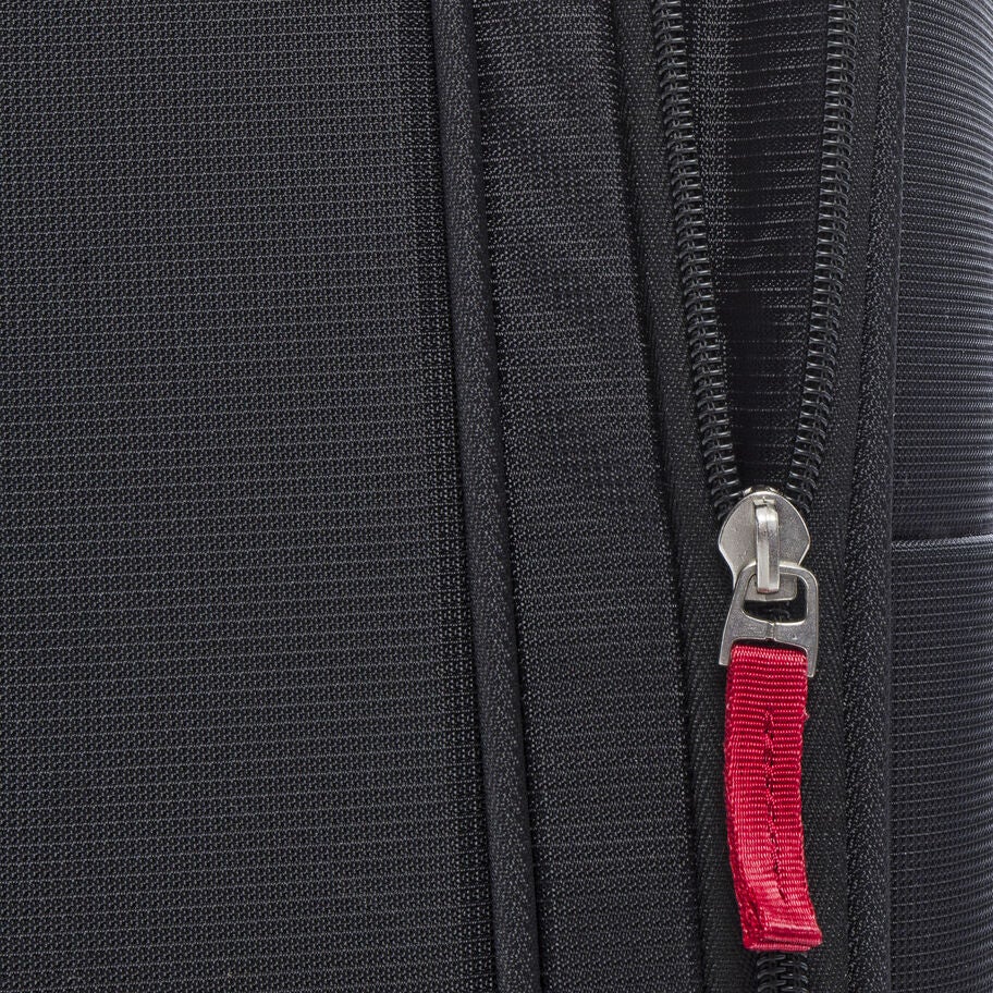 American Tourister Journey Lite Spinner Medium in the color Black/Red. image number 4