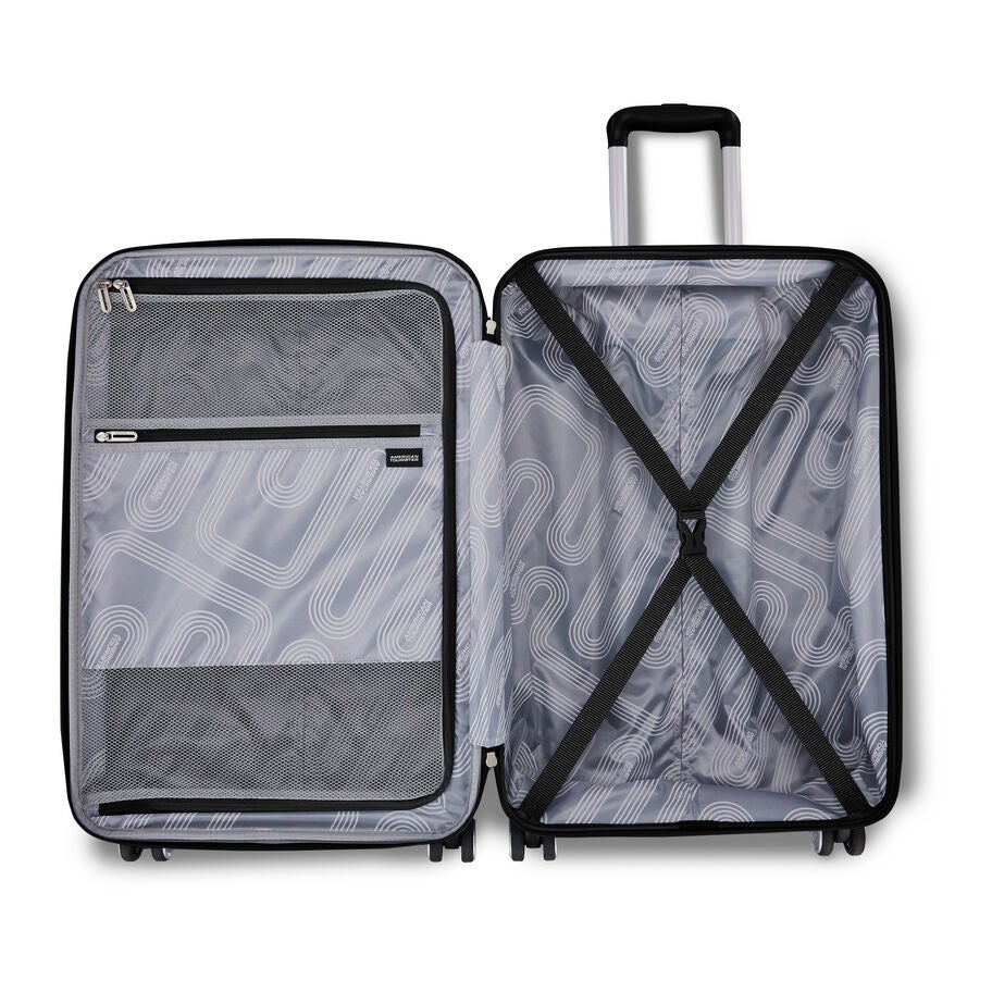 American Tourister Stratum 3.0 Spinner Large in the color Black. image number 1
