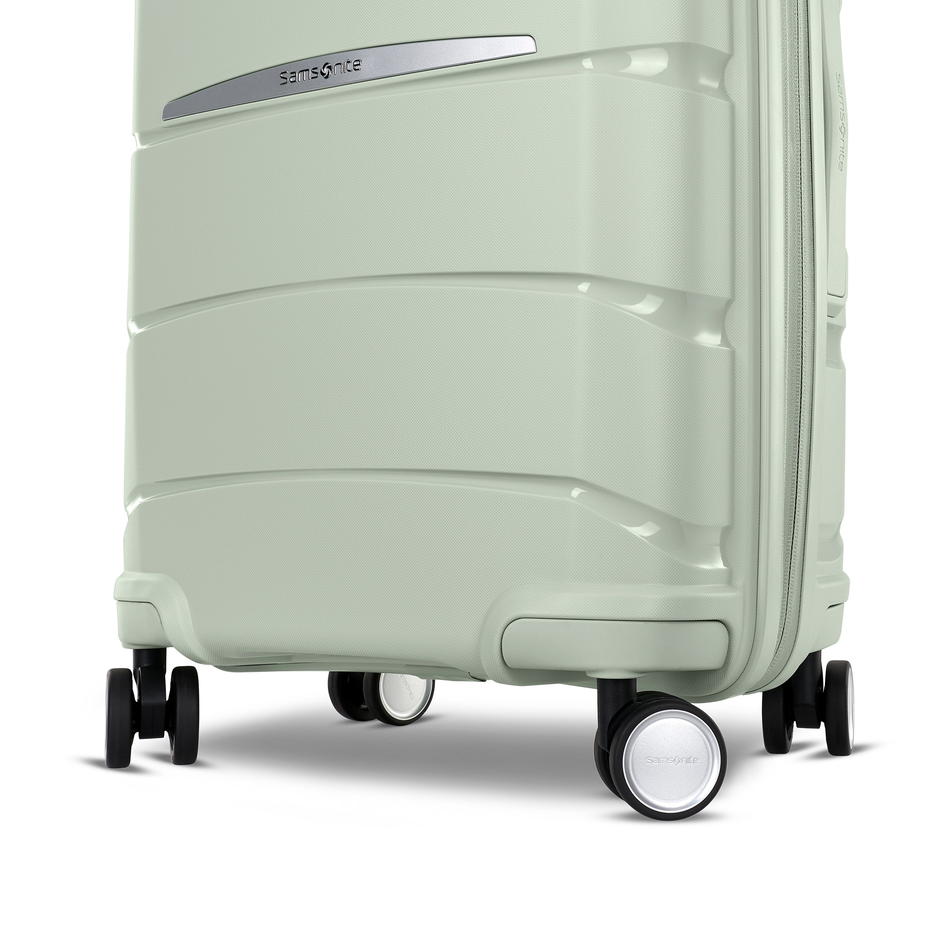 Samsonite Outline Pro Spinner Carry-On™